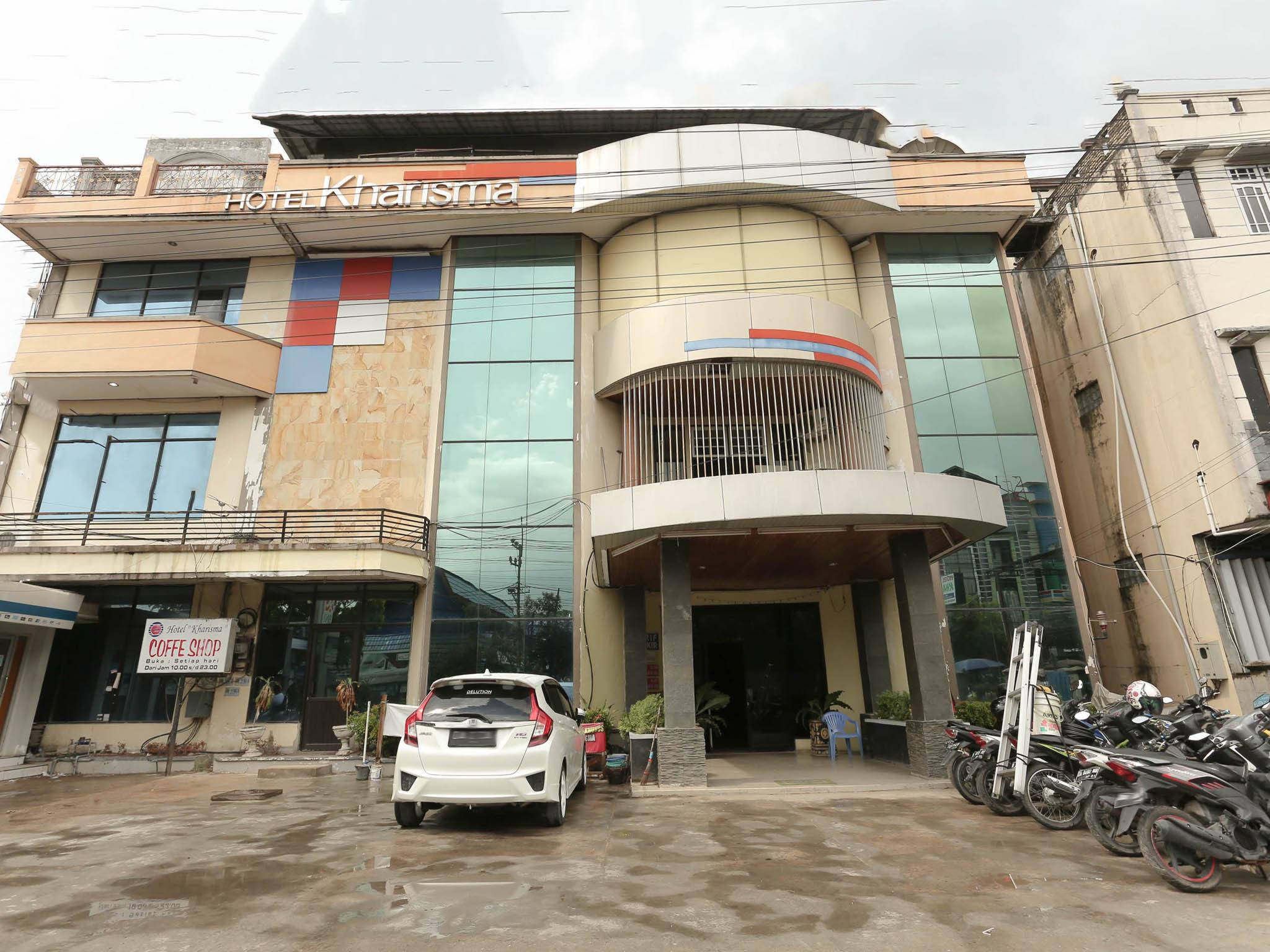 Urbanview Hotel Kharisma Banjarmasin Banjarmasin  Exterior foto