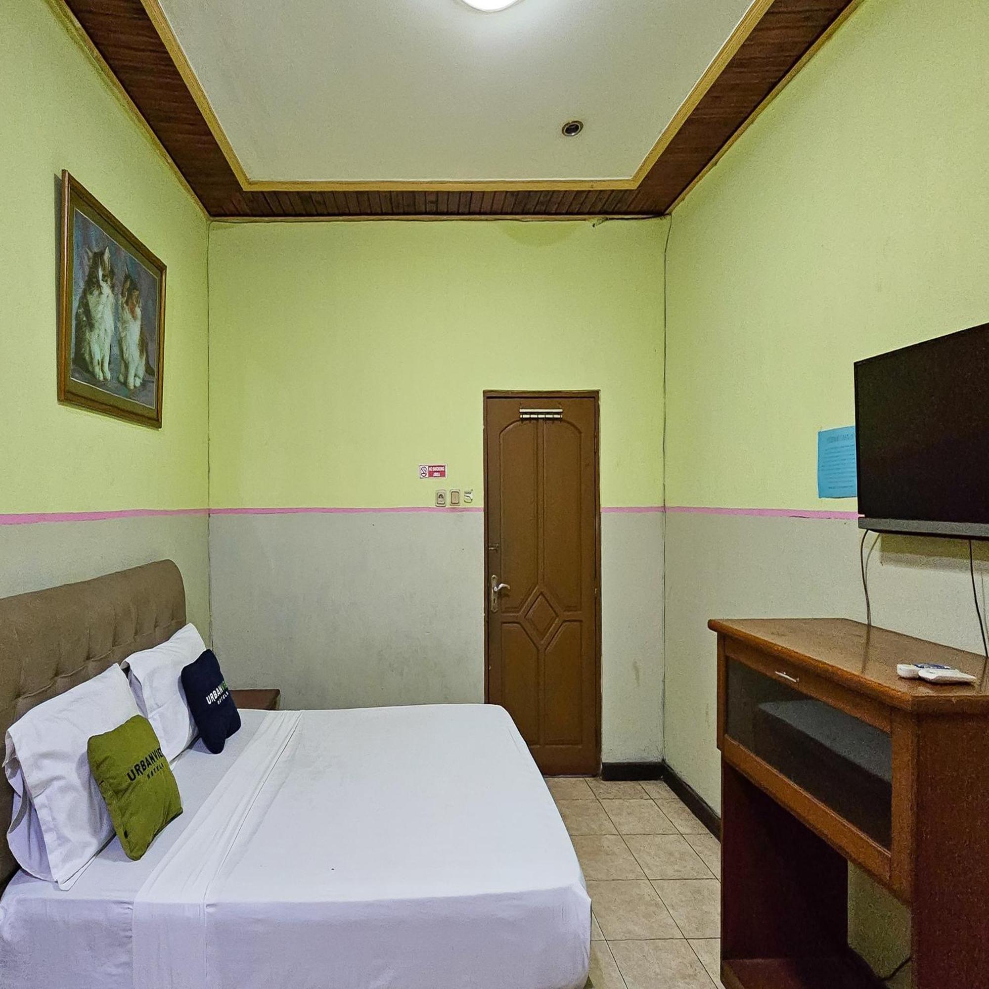 Urbanview Hotel Kharisma Banjarmasin Banjarmasin  Exterior foto